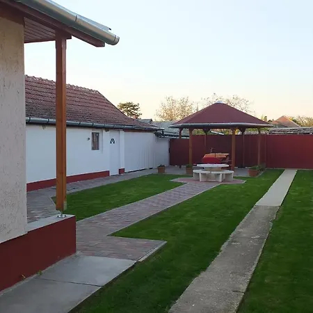 Holiday home Abacsko Haz *