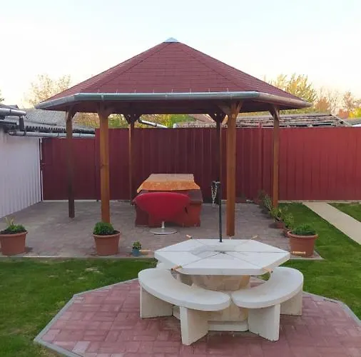 בית נופש Abacsko Haz Abádszalók